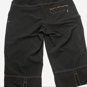 Tail Black Capri Activewear Pants 6